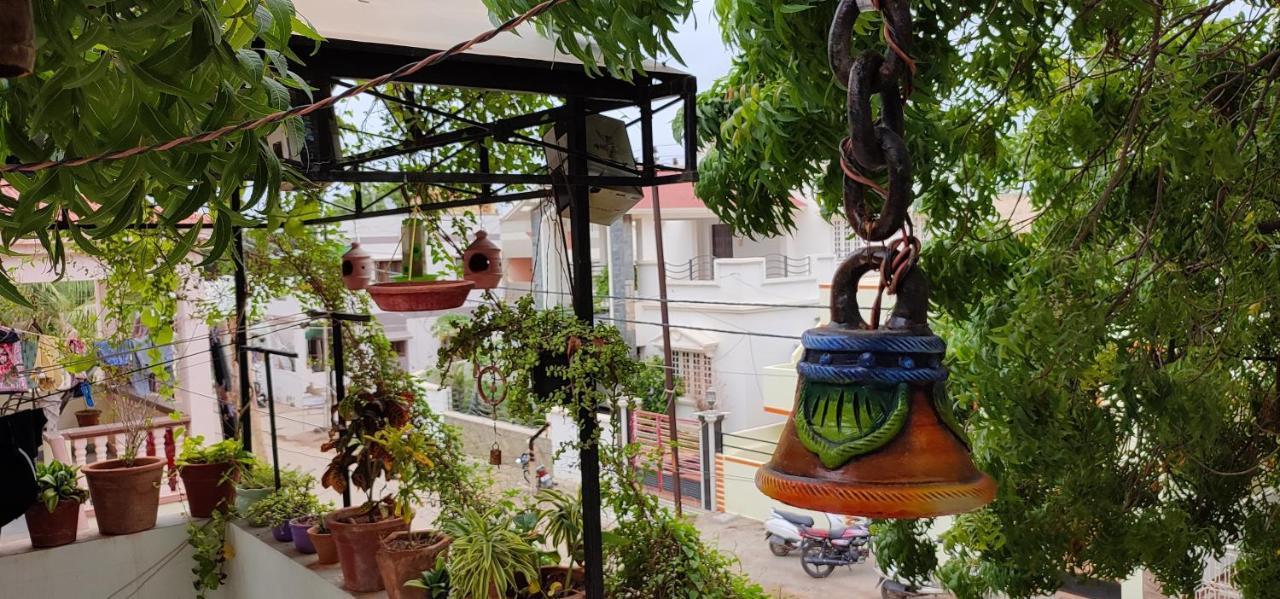 "Go Desert" Homestay Bhuj Exterior photo