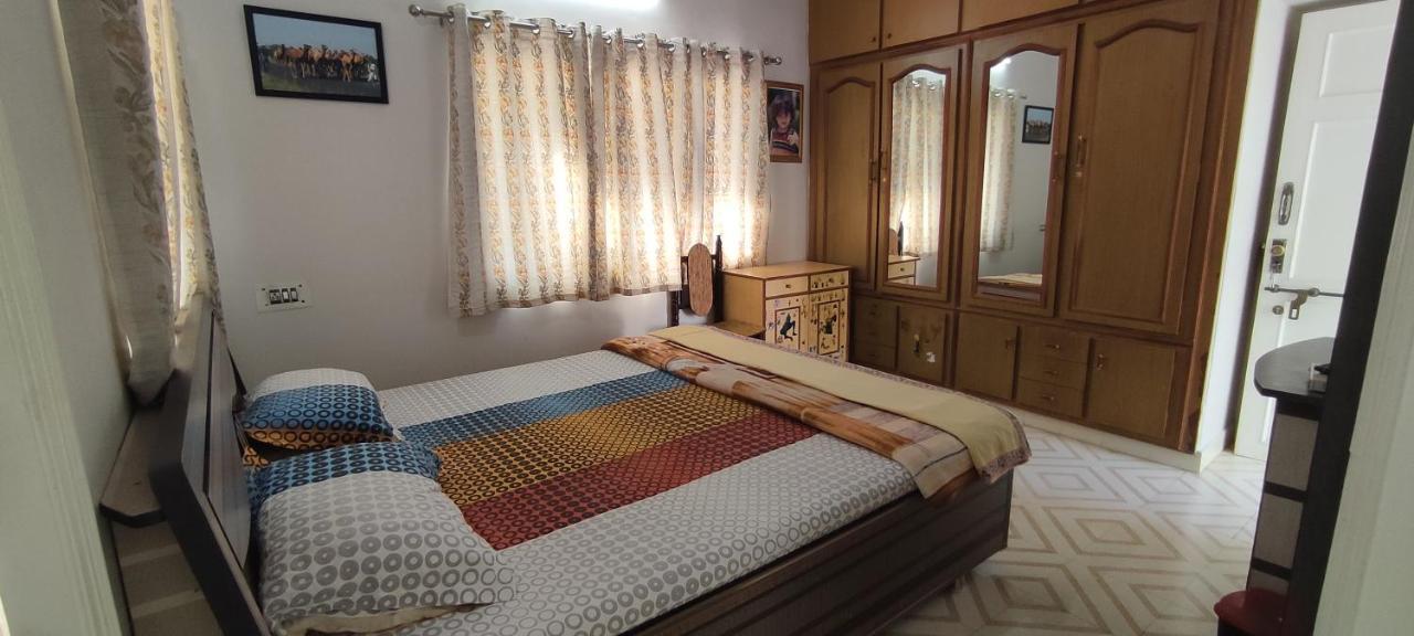 "Go Desert" Homestay Bhuj Exterior photo