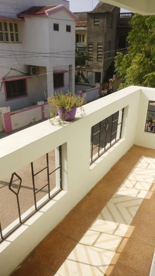 "Go Desert" Homestay Bhuj Exterior photo
